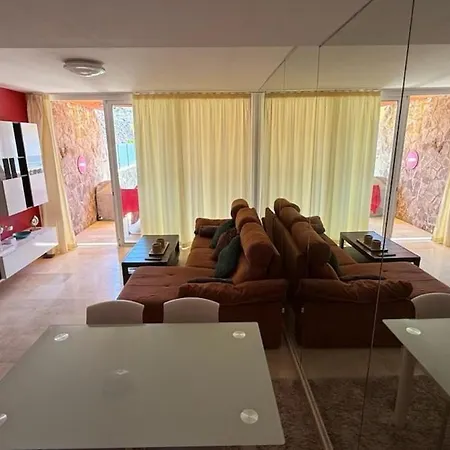 Διαμέρισμα Der Ewigen Sonne *